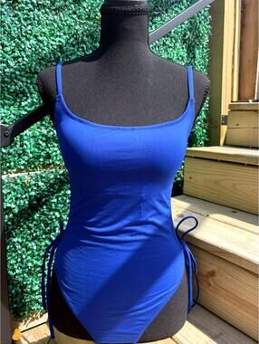 NWT One Piece Bathing Suit, Size M